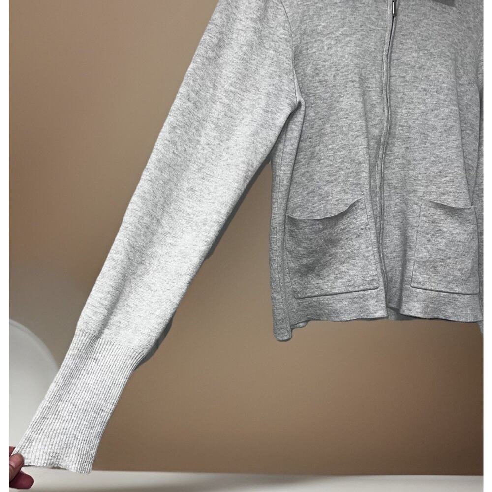 Sold - Picture 3 of 7